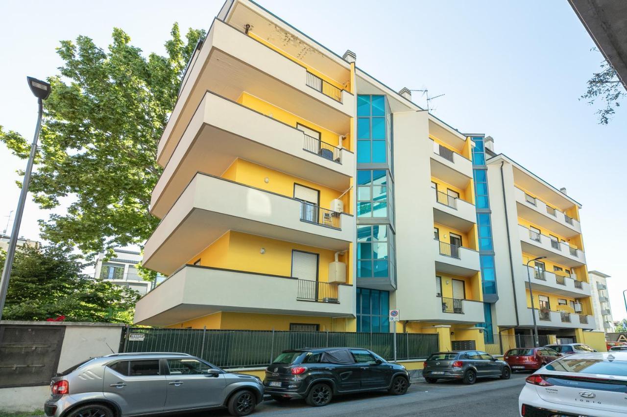Alessia'S Flat - Affori Apartment Milano Ngoại thất bức ảnh